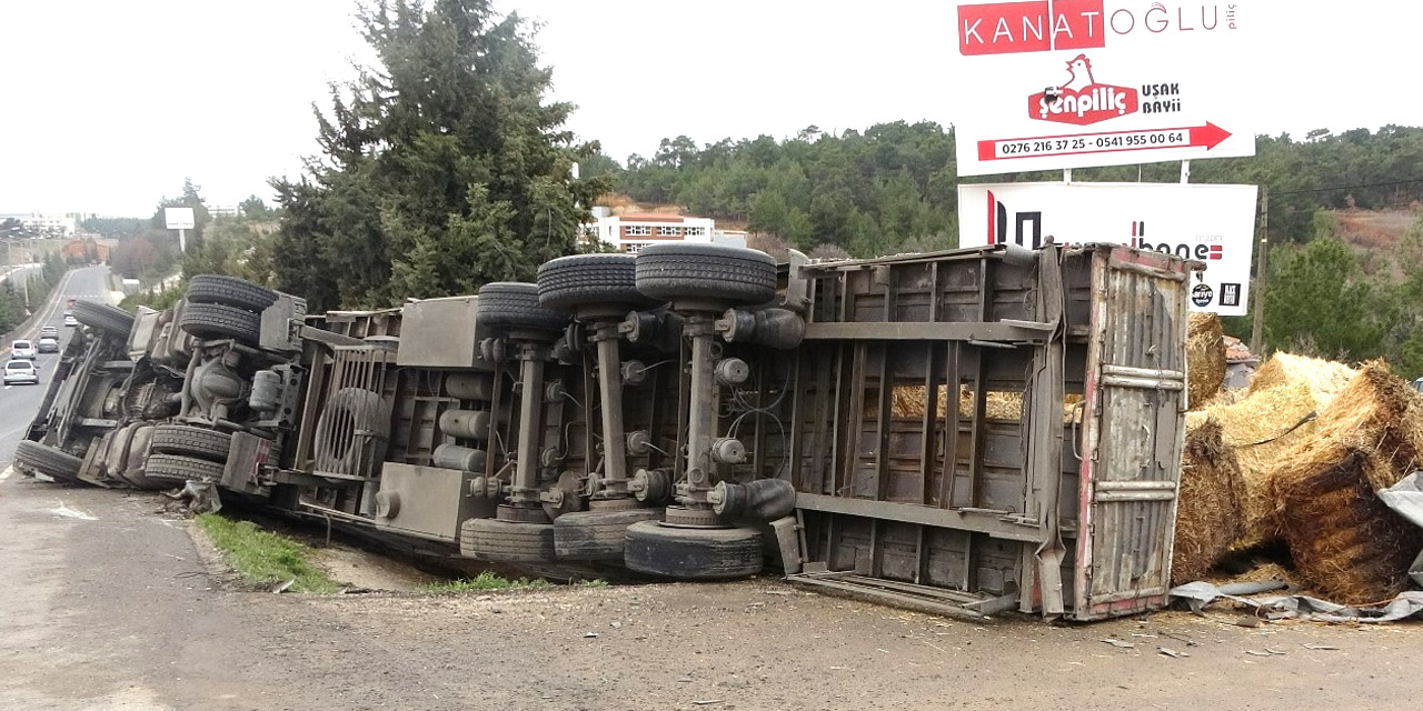 İşçi servisleri ve tırların karıştığı zincirleme kazada can pazarı! 9 yaralı