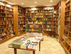 Beyşehir'de ''kitap kurtlarına'' kitap ödülü