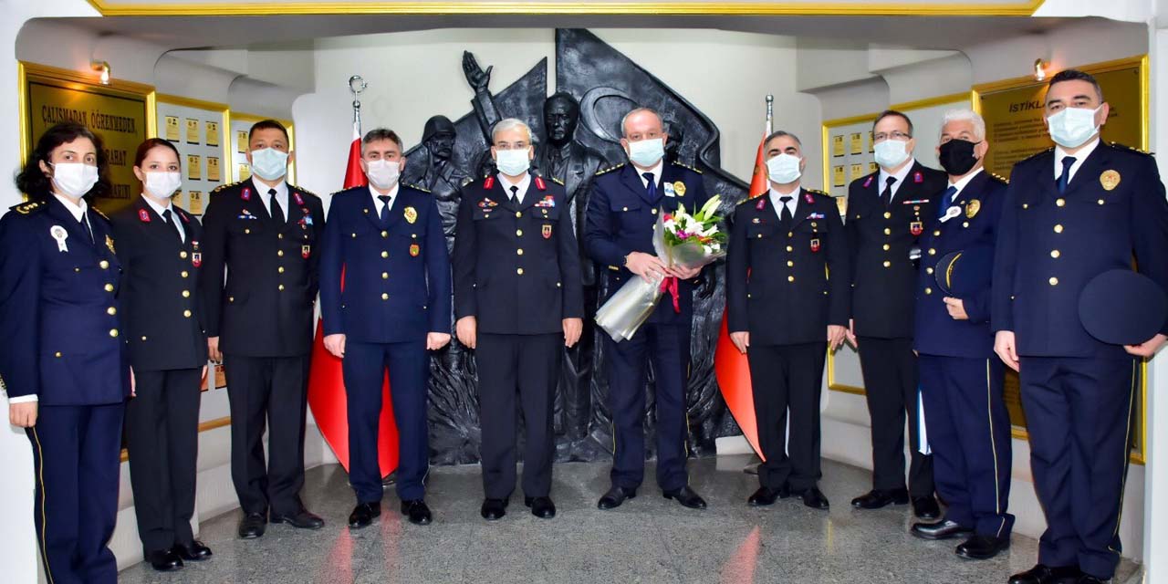 Konya İl Jandarma Komutanı Uslu'dan Konya Emniyeti'ne 176'ncı yıl kutlaması