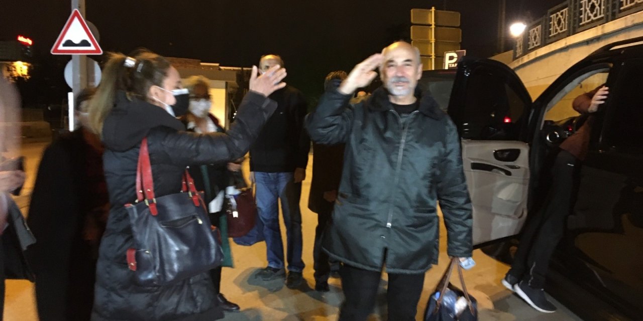 Skandal bildiriye son halini veren emekli Tuğamiral Mengi serbest bırakıldı