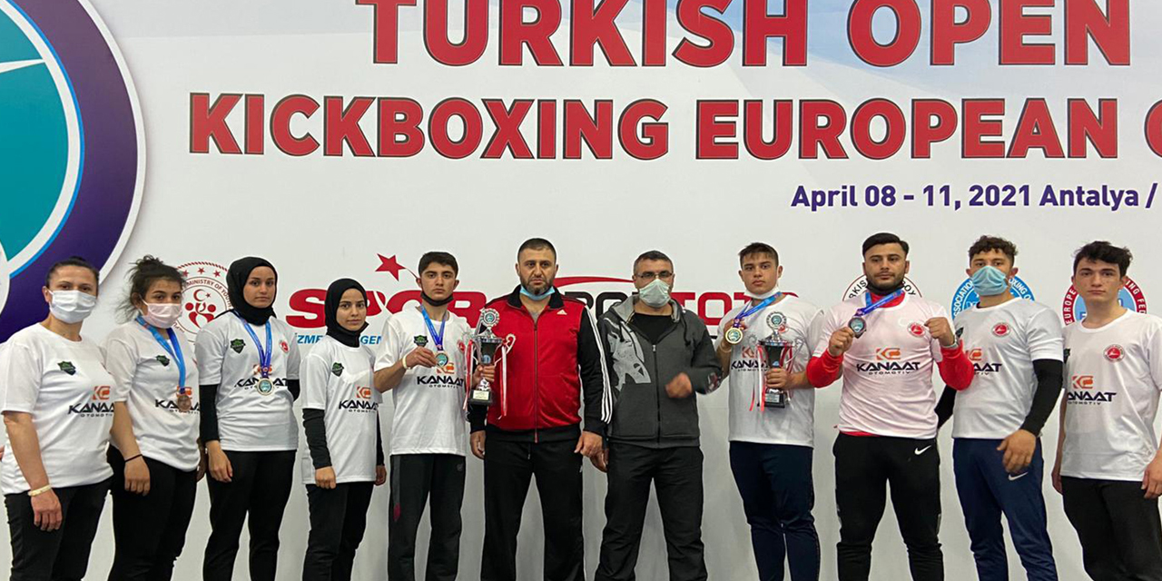 Türkiye Açık Kick Boks Avrupa Kupası’nda Konya damgası