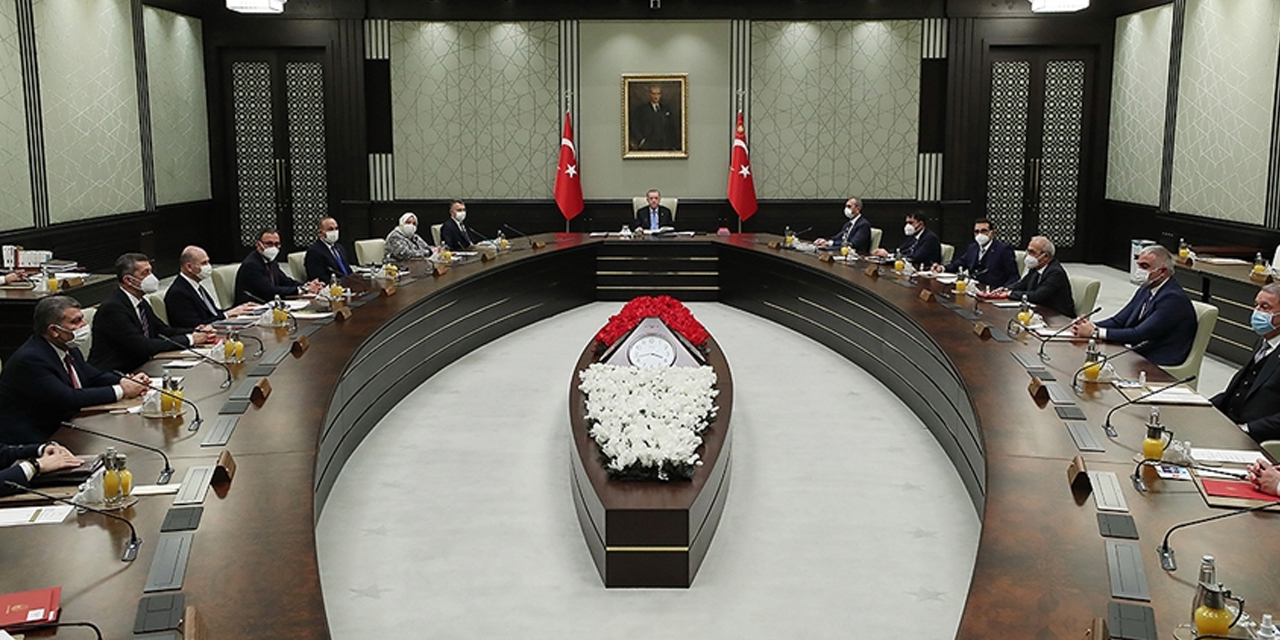 Merakla beklenen kabine toplantısı Erdoğan başkanlığında başladı