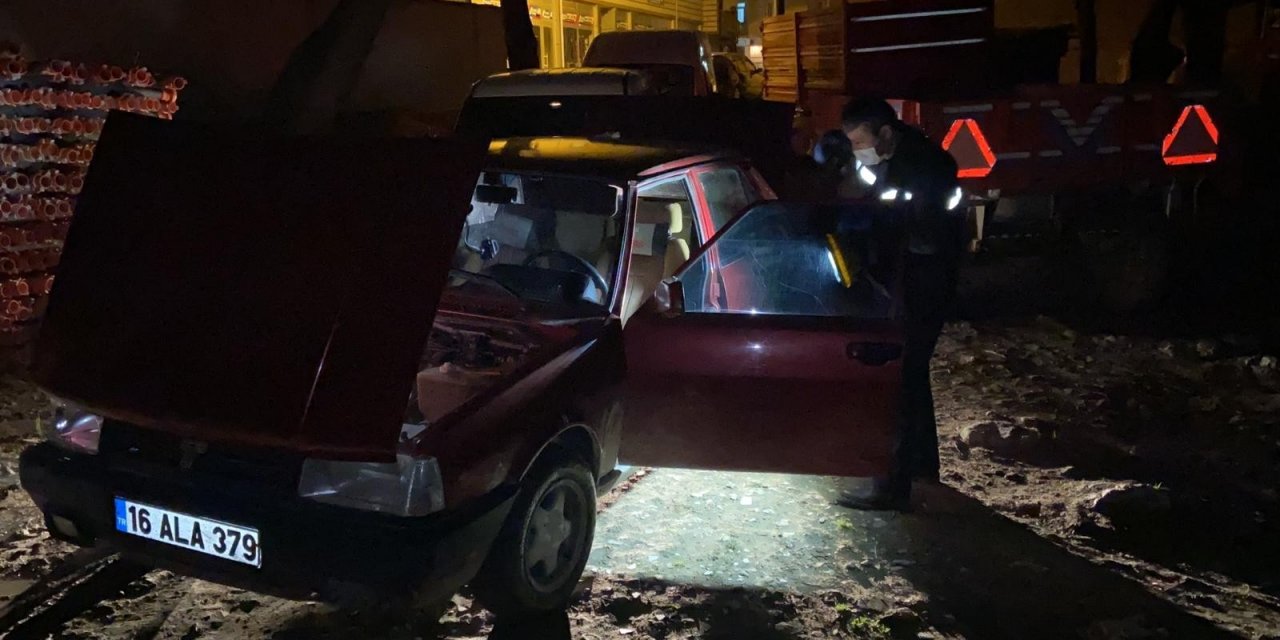 Gece yarısı kovalamaca! Oto hırsızları yakalandı