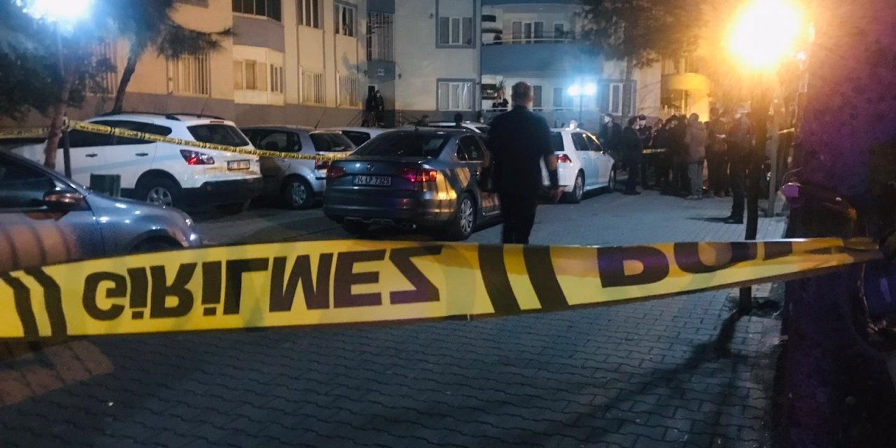 Kısıtlamada silahlı site kavgası! 2 yaralı