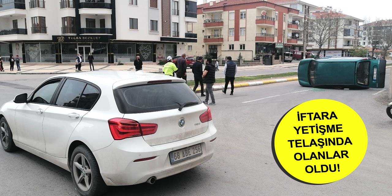 Aksaray'da otomobil hafif ticari araçla çarpıştı! 2 yaralı