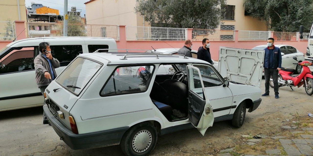 İki gün önce çalınan otomobil sahte plakayla yakalandı