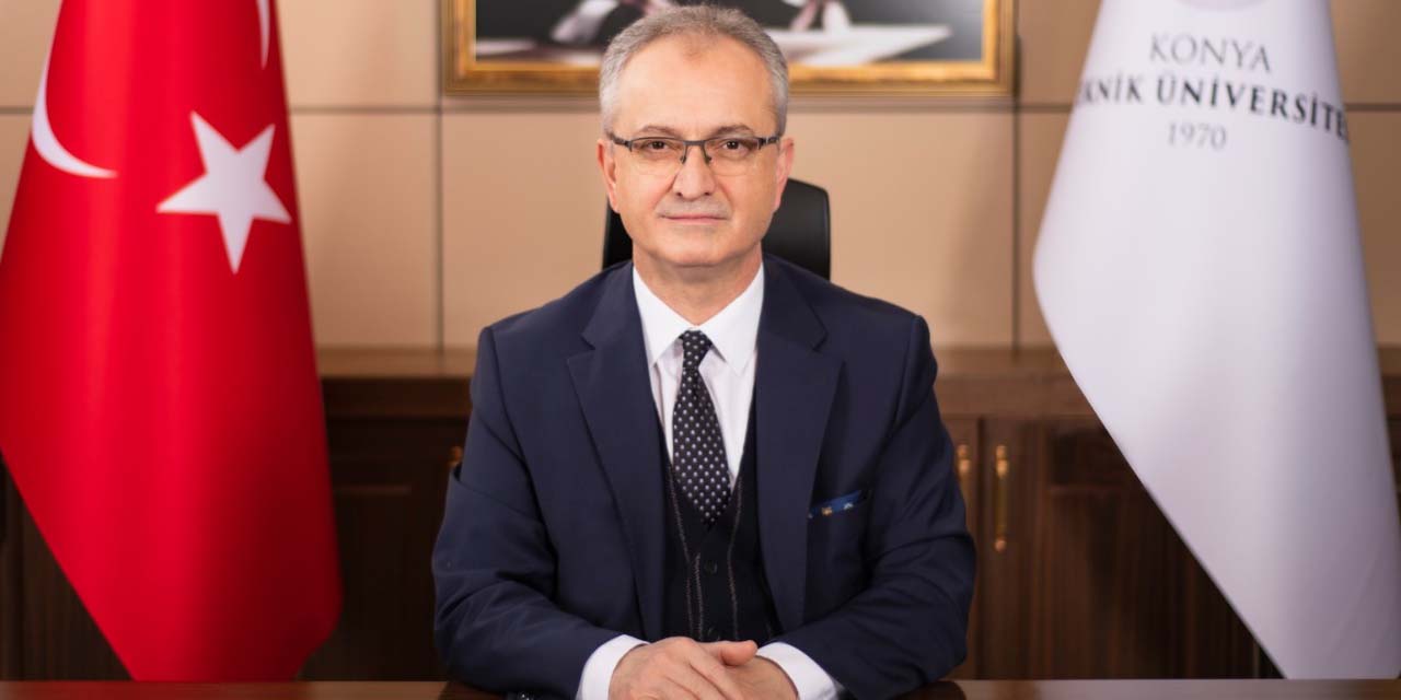 KTÜN Rektörü Özçelik'ten 23 Nisan açıklaması
