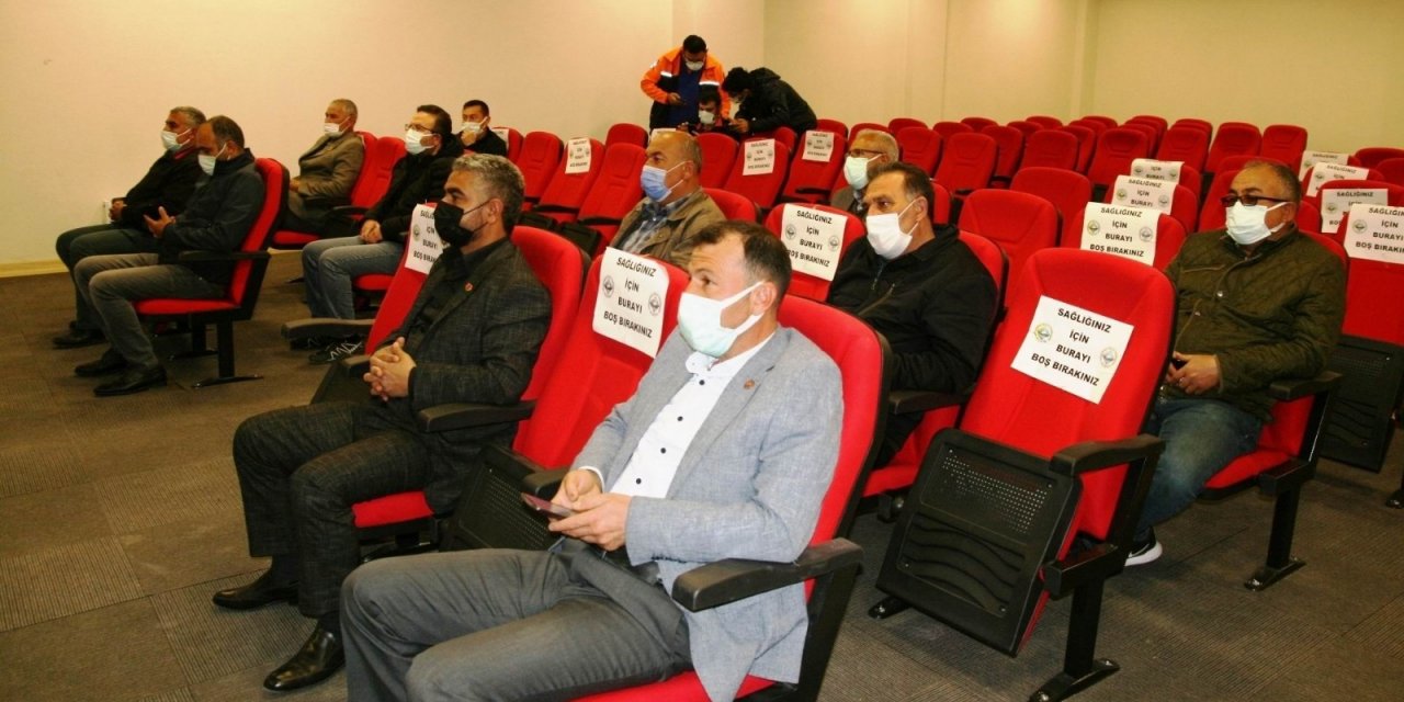 AFAD Konya muhtarları bilgilendirdi