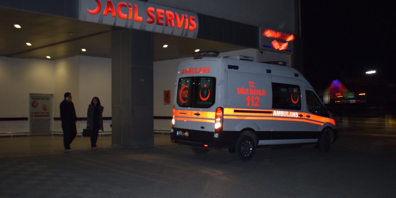 İki ailenin su kavgasında 10 kişi yaralandı! Hastanede de kapışan gruplara polis müdahale ediyor
