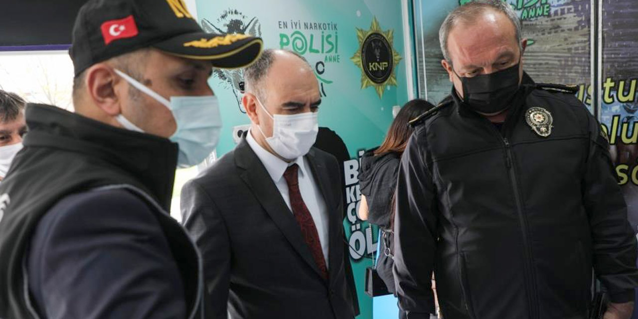 Konya uyuşturucuya karşı seferber oldu! Vali Özkan Narkotik Eğitim Tırı’nda