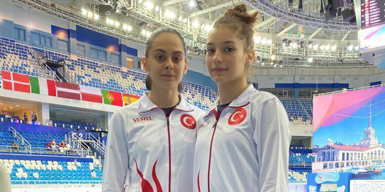 Konyalı Milli sporcu Elif Çolak ve Sıla Karakuş Trampolin Cimnastik Şampiyonası'nda gümüş madalya kazandı