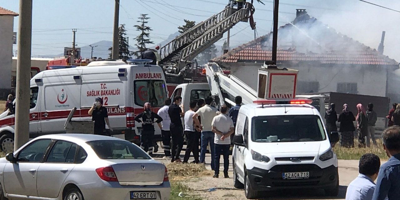 Konya’da müstakil ev bayram günü alev alev yandı!