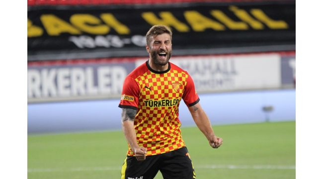 Göztepe'nin yıldız ismi Alpaslan Öztürk Galatasaray'a mı gidiyor?