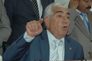 Bal: Haysiyetsiz valiler oy satın aldı