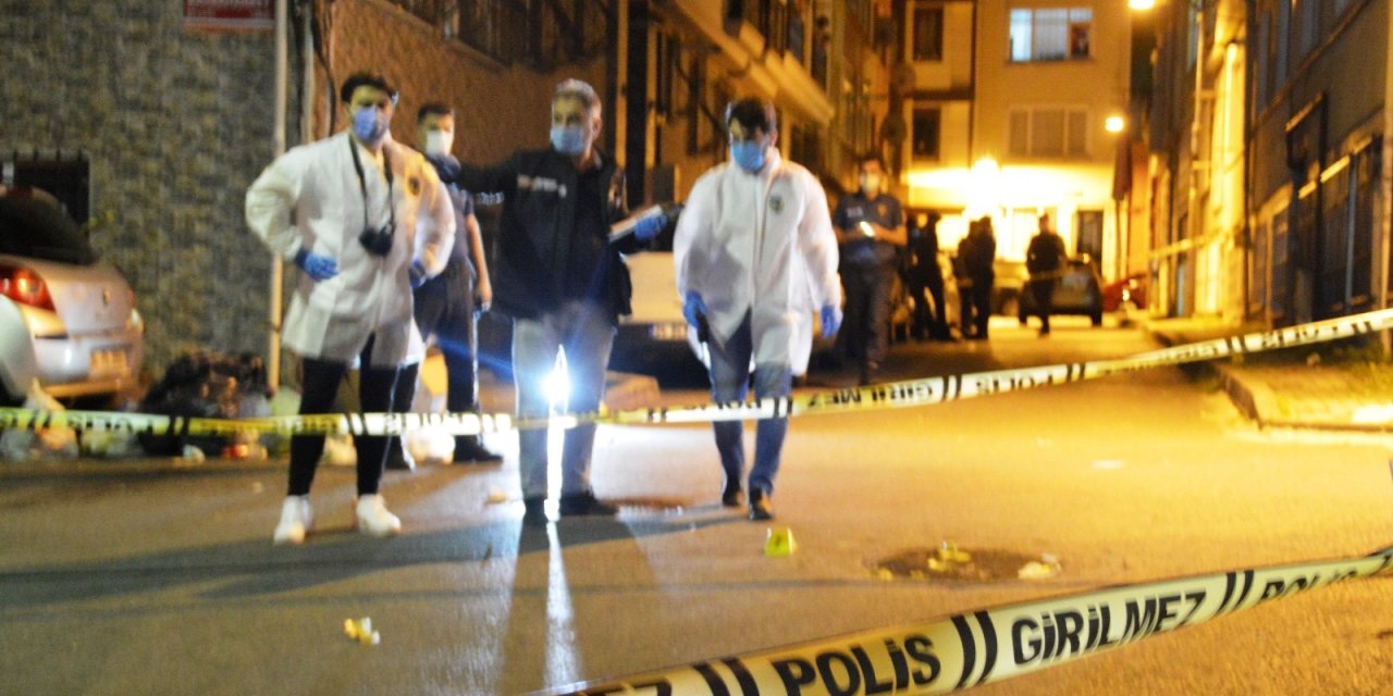 Eşini sokak ortasında kurşun yağmuruna tuttu