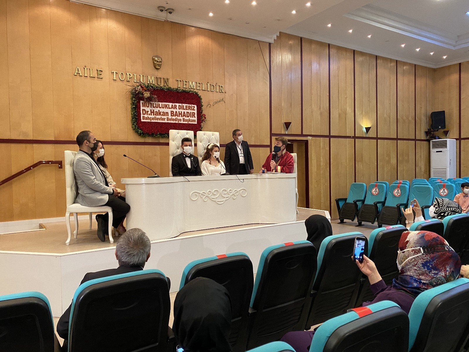 Nikaha davetli alınabiliyor! Resmen başladı