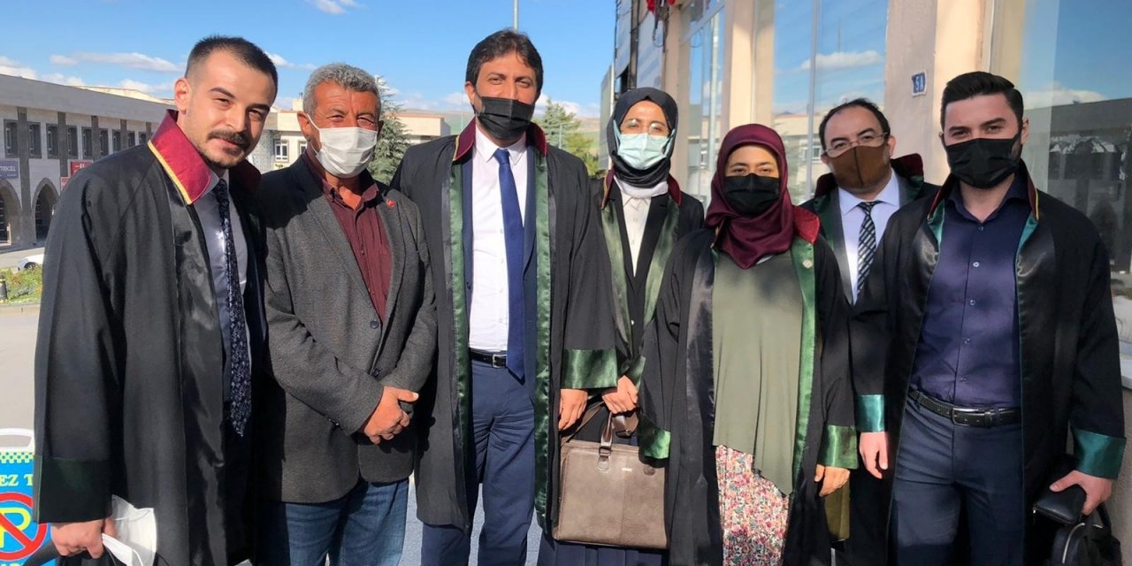 CHP’nin mahkemeye verdiği 15 Temmuz şehidi Cennet Yiğit'in babasına ceza