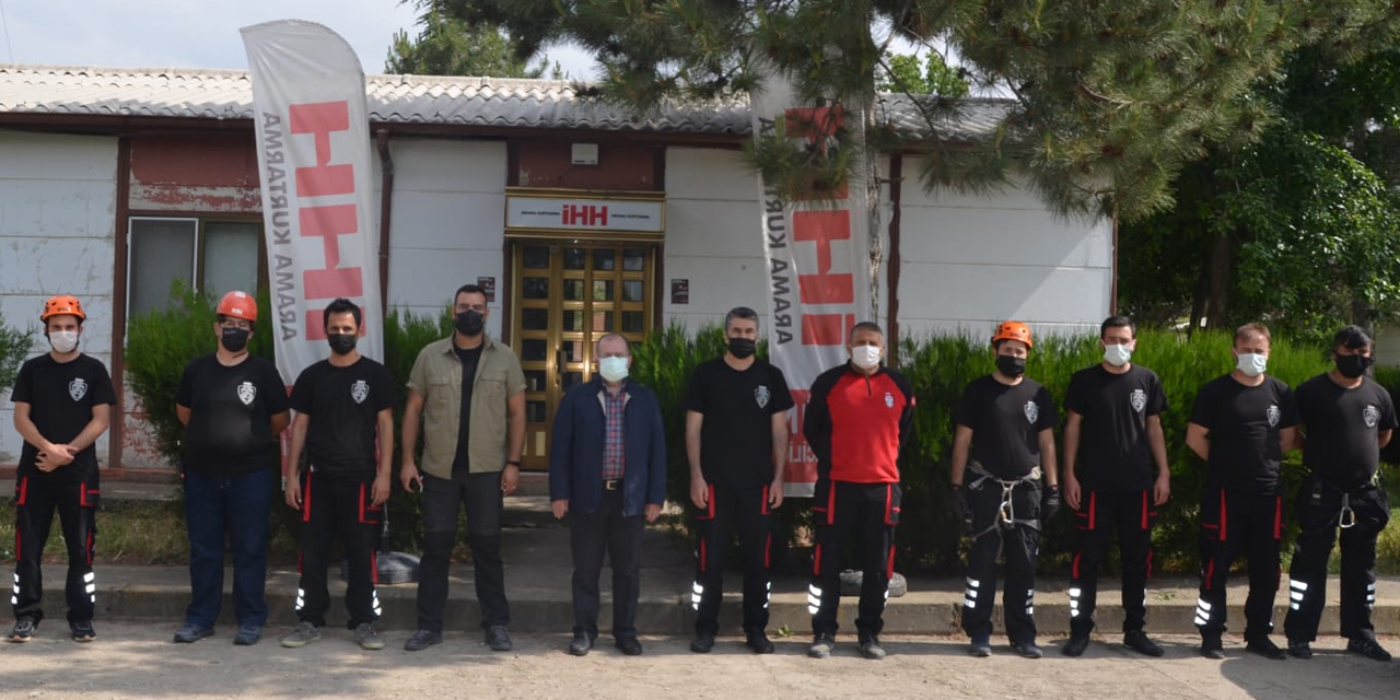 Kaymakam Yılmaz'dan Ilgın İHH Arama Kurtarma Koordinasyon Merkezi'ne ziyaret