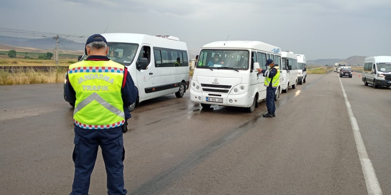 Ankara’daki korsan servislere sıkı denetim! 5 servis aracı trafikten men edildi