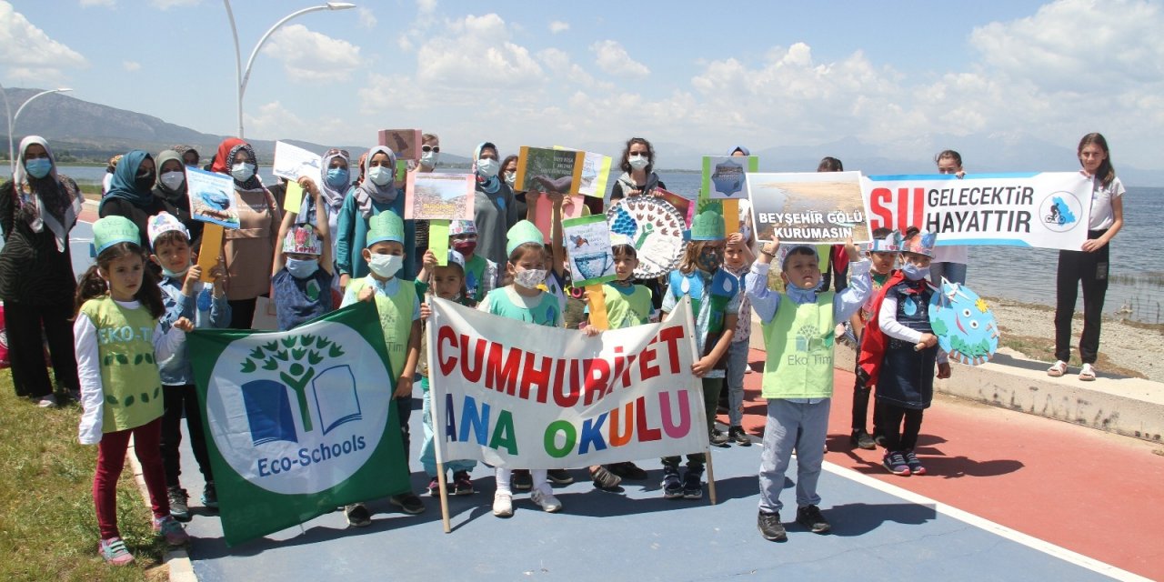 Anaokulu öğrencilerinden anlamlı çağrı: ‘Beyşehir Gölü kurumasın hayat durmasın’
