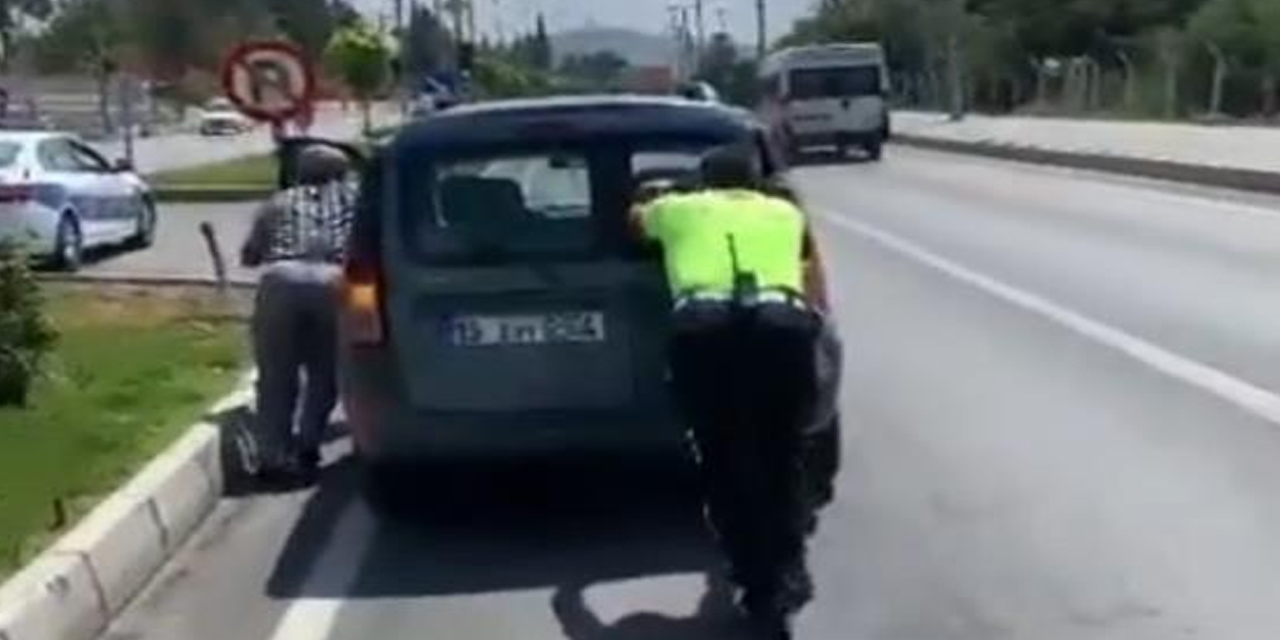 Trafik polisinden kral hareket!
