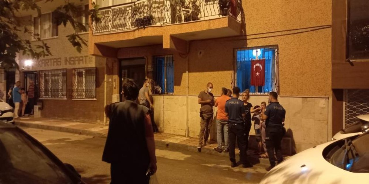 Eşine kızan öfkeli koca evi benzin döküp ateşe verdi