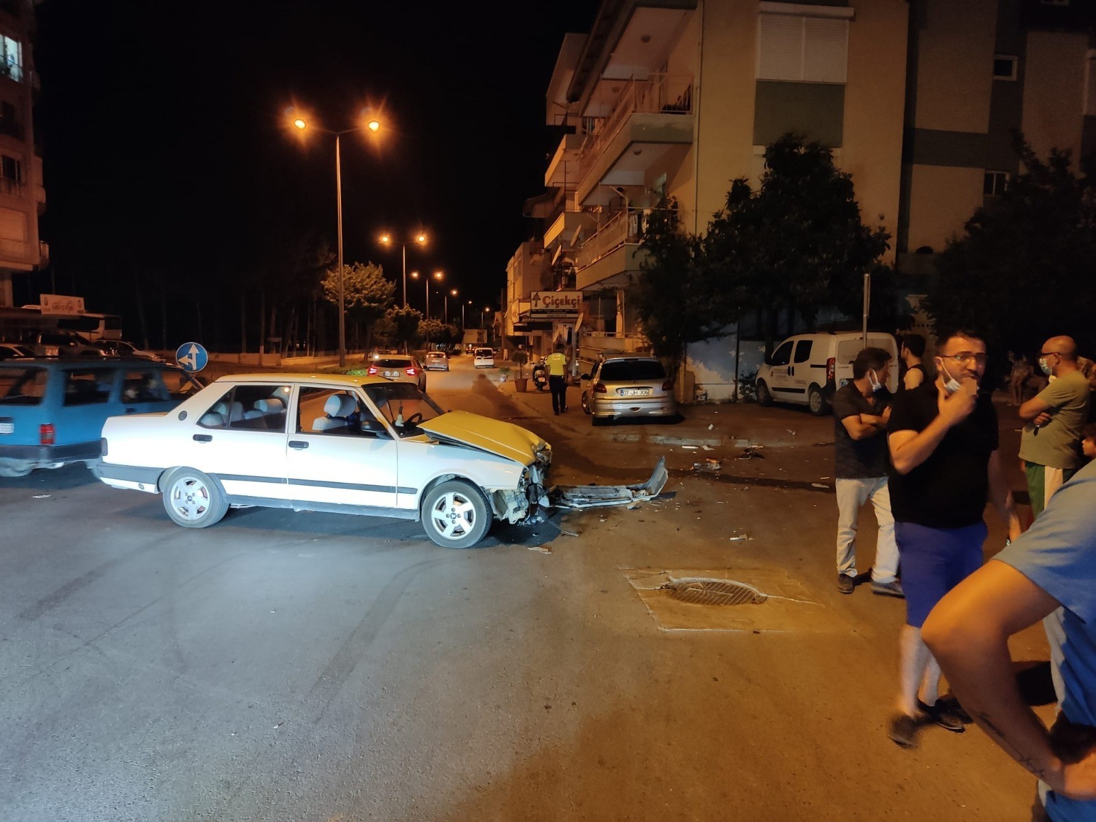 Antalya'da bir acayip kaza! Alkollü olduğu için mi kaçtı