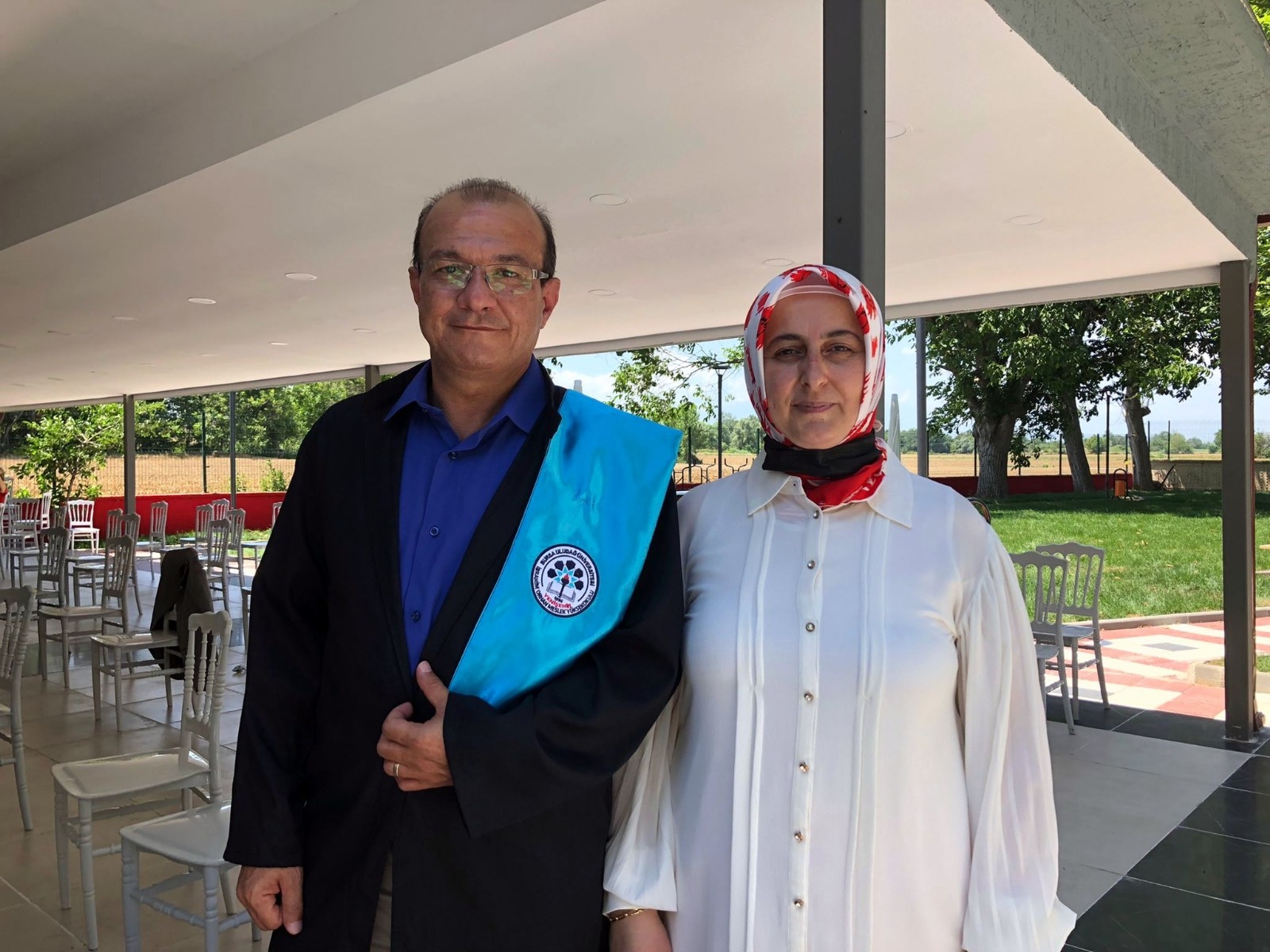 Yok böyle azim! Emekli olup üniversite okudu bölüm birincisi oldu