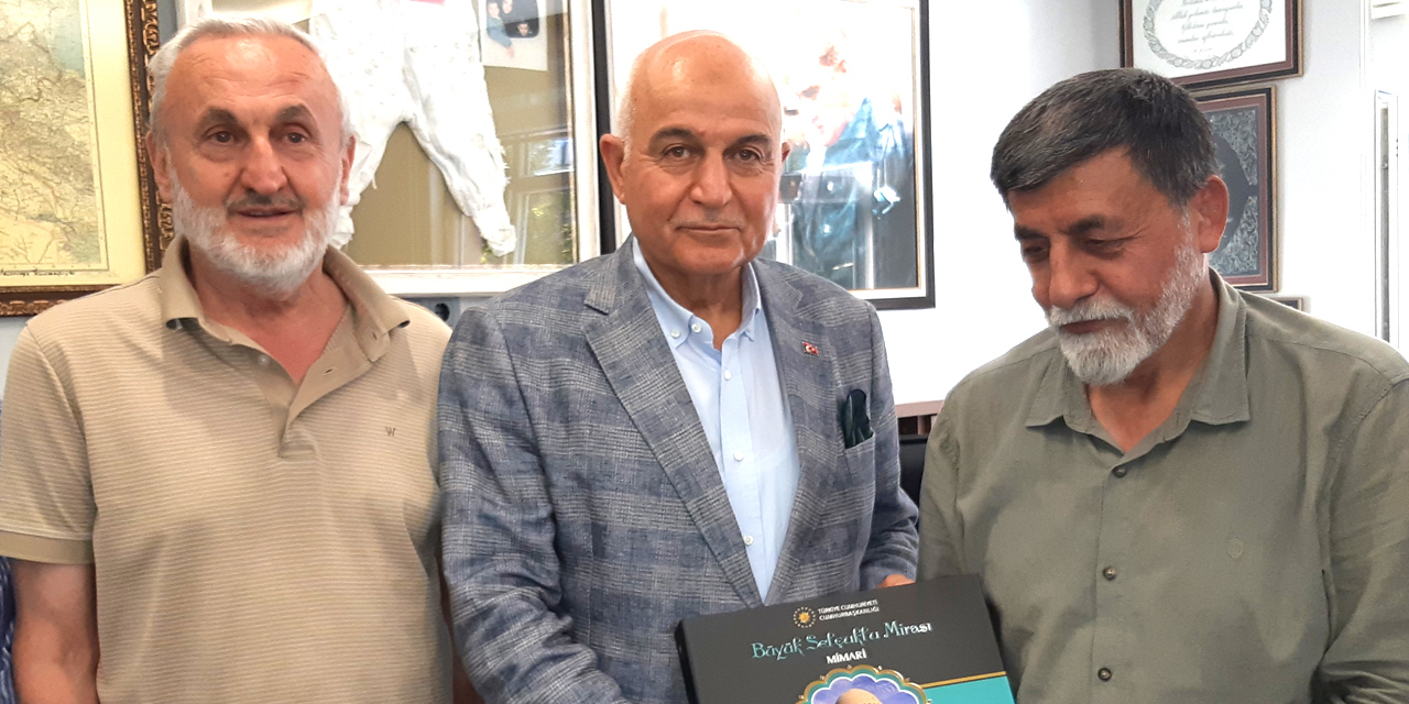 Kazakistan Konya Fahri Konsolosu Kabakcı'ya 'hayırlı olsun' ziyareti