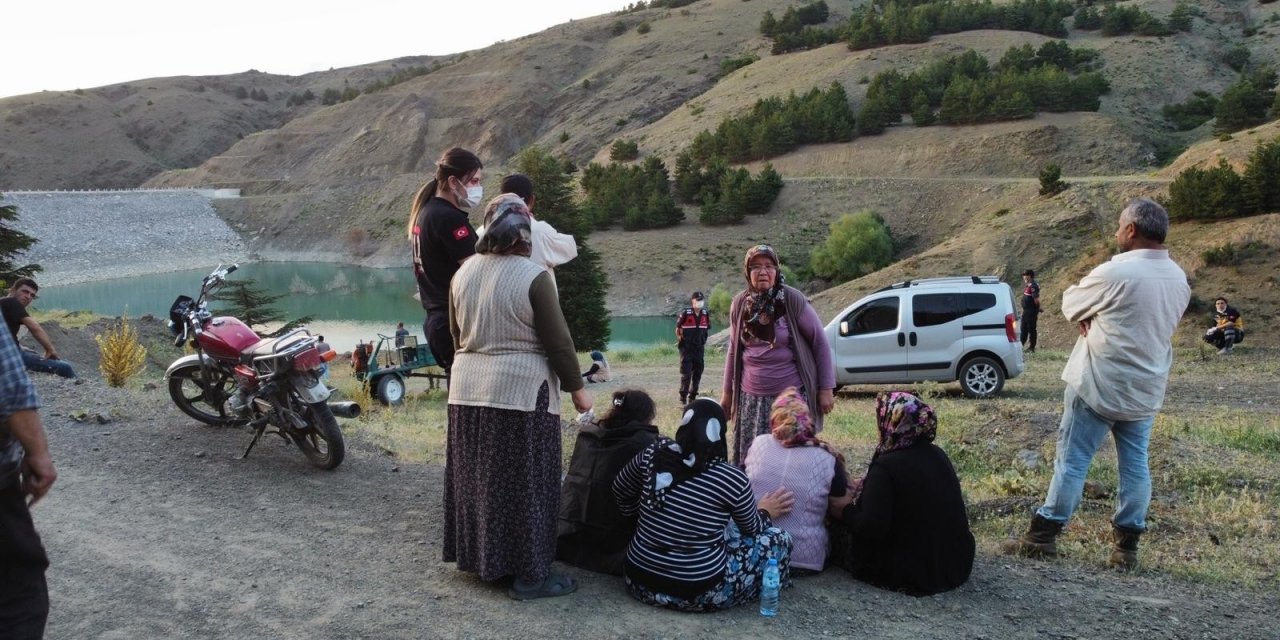 Afyon'da piknik faciası! Amca yeğen boğularak can verdi