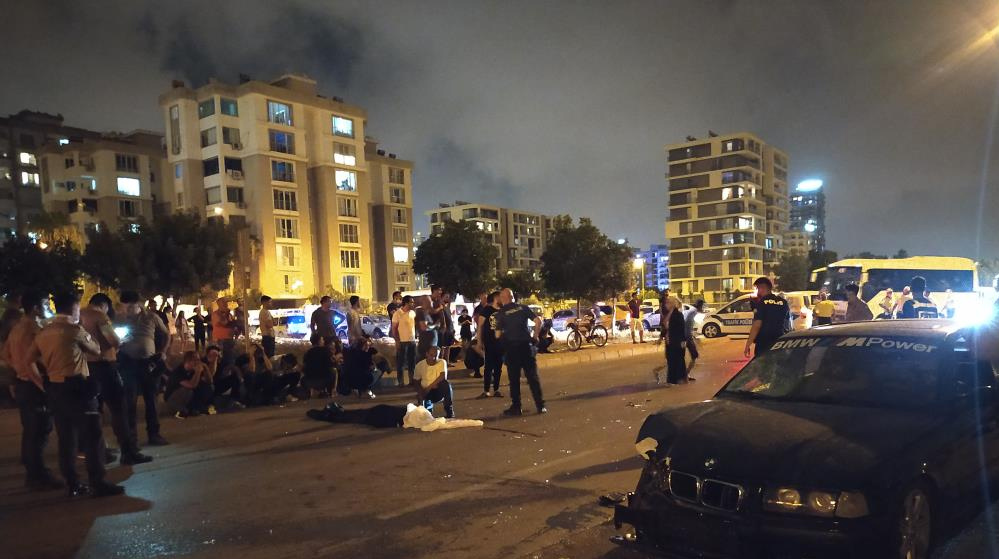 Otomobille çarpışan motosiklet sürücüsü öldü! Yakınları gözyaşlarına boğuldu