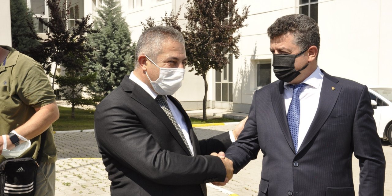 Konya'nın yeni Emniyet Müdürü Dinç Eskişehir'deki görevini devretti