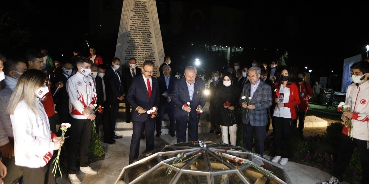 TBMM Başkanı Şentop: Askeri darbeler uluslararası bir müdahaledir