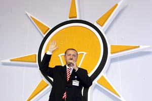 Atatürk yaşasıydı AK Parti'yi seçerdi