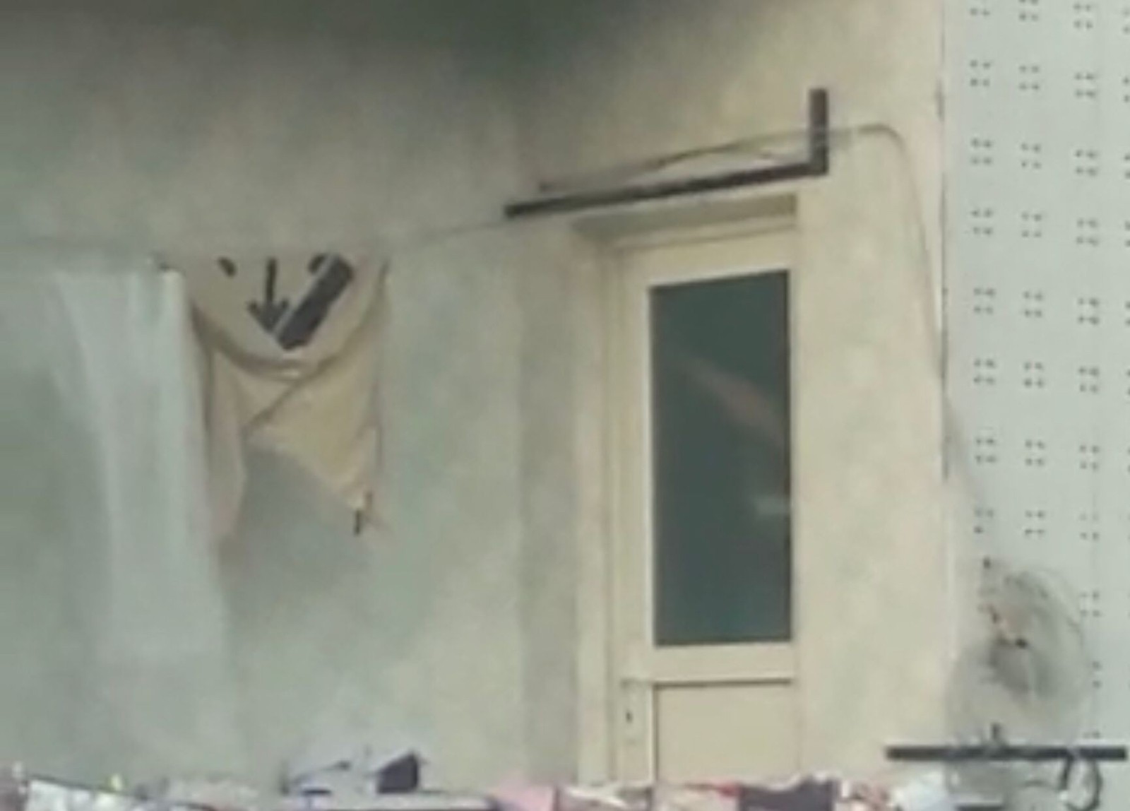 İstanbul'da vahşet söylentisi! 'Çocuğuna tavana astı'