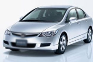 400 bin aracını geri çağırıyor