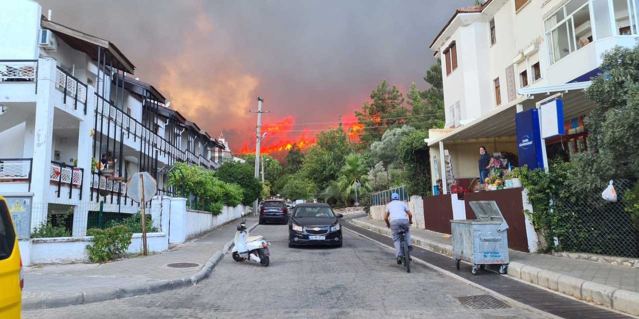 Bir yangın haberi de Marmaris'ten geldi! 5 helikopter ve 1 uçakla müdahale