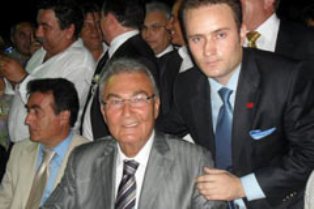Sen misin Baykal'ı karşılayan?