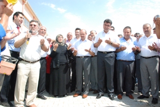 Yunak'ta yüksek okulun temeli atıldı