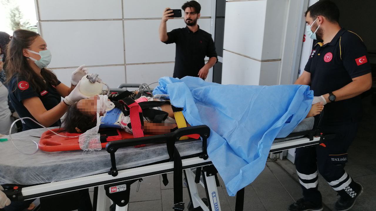 Aksaray bu sürücüyü arıyor! Minik kıza çarpıp kaçtı