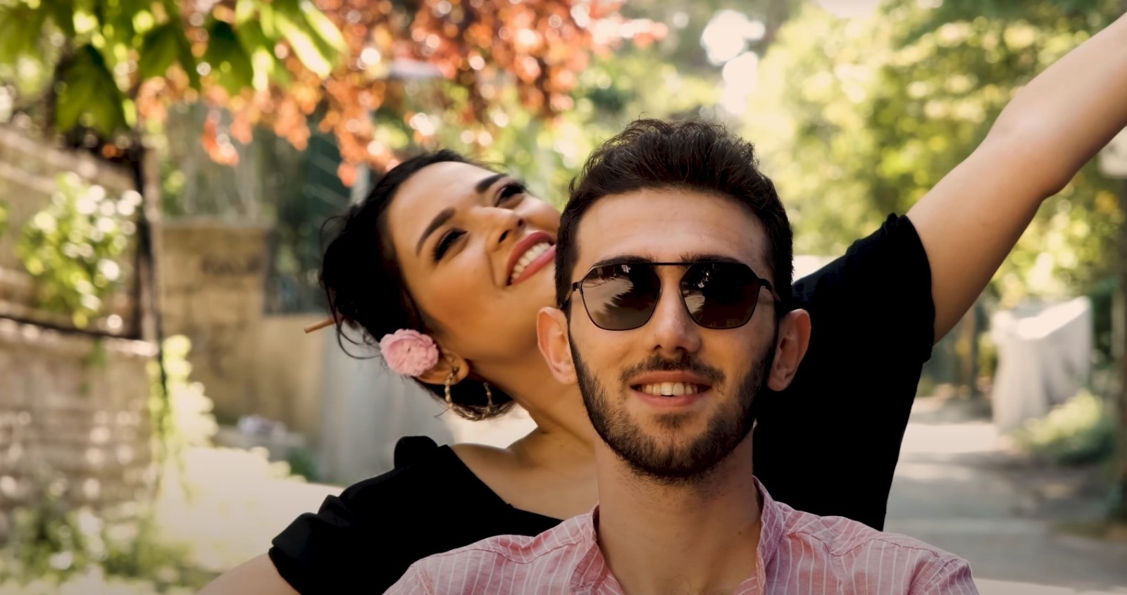 Burak Ünlütekin'in şarkı klibini 3 günde 1 milyon kişi izledi