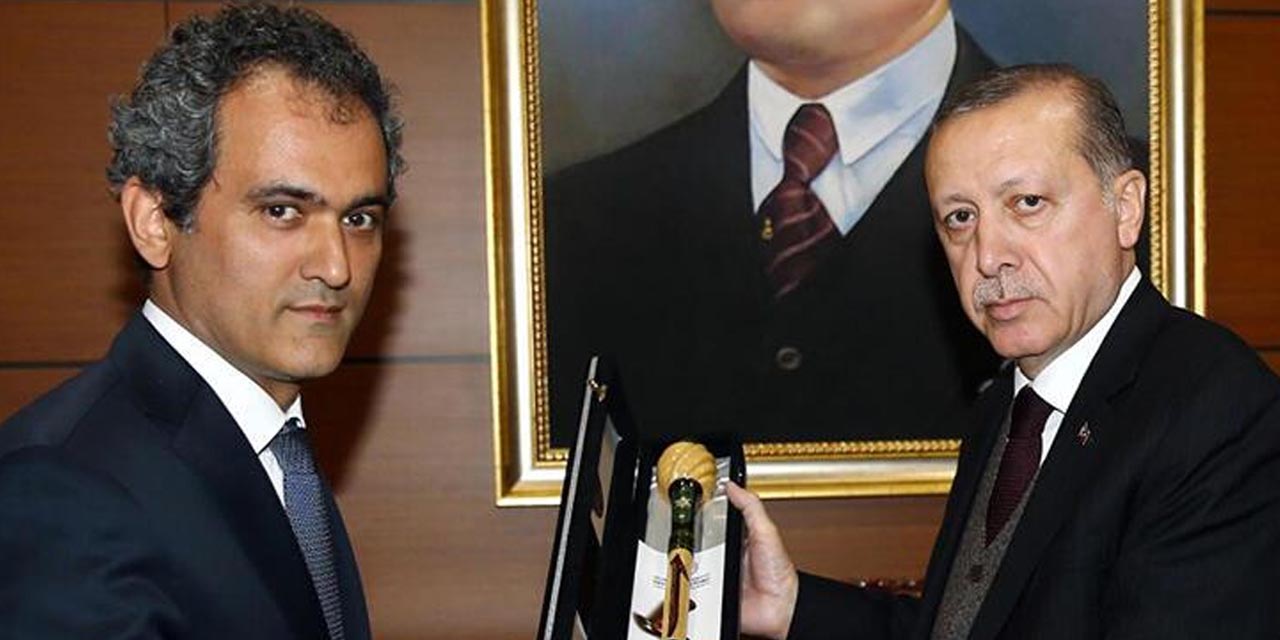 Prof. Dr. Mahmut Özer kimdir?