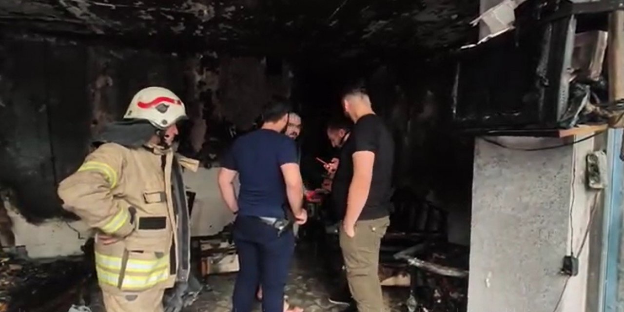 Oto kiralamacıda çıkan yangın paniğe neden oldu