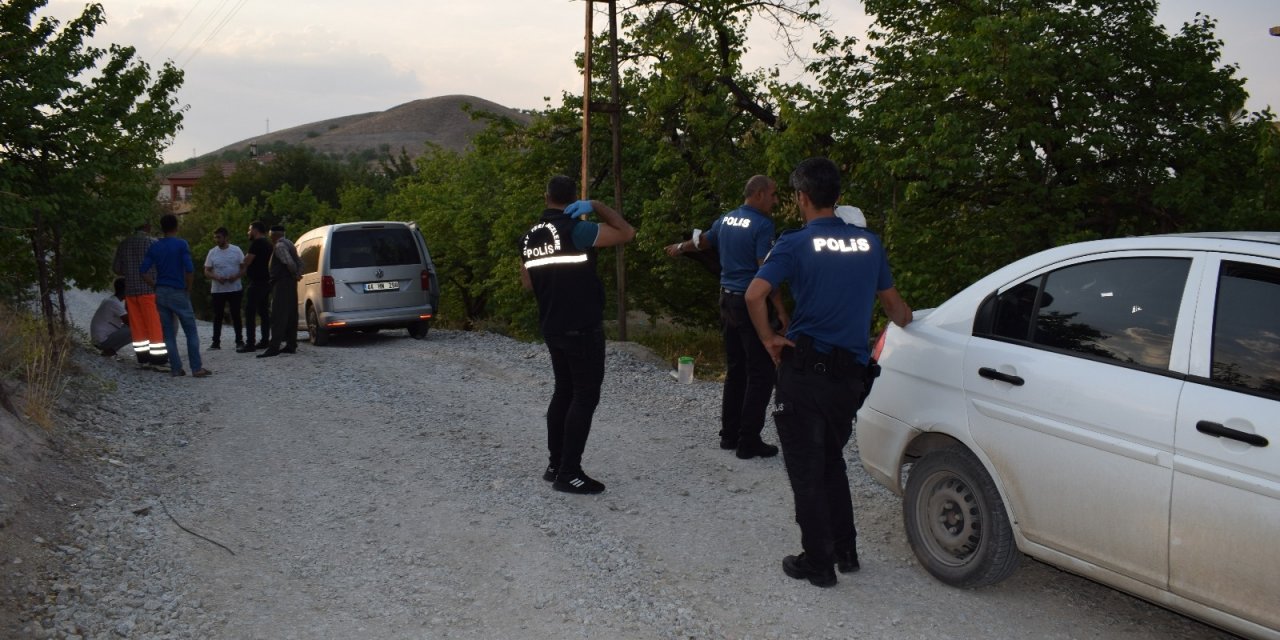 Malatya'da kolonya karışımlı sıvı içen Celal Kavak öldü