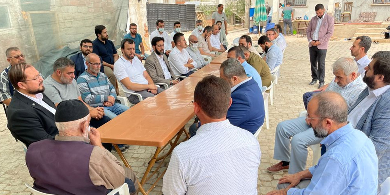 AGD Genel Başkanı Turhan'dan 7 üyesi katledilen Dedeoğulları ailesine ziyaret