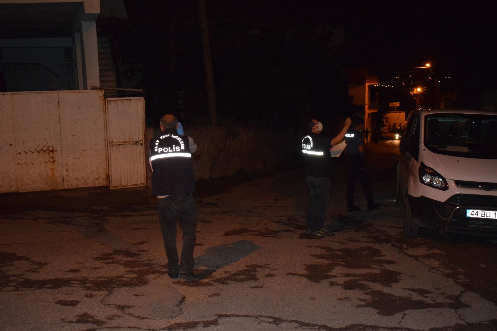 Dün ağabeyini bugün de ağabeyinin arkadaşını vurdu! Malatya polisi kaçan şahsı arıyor