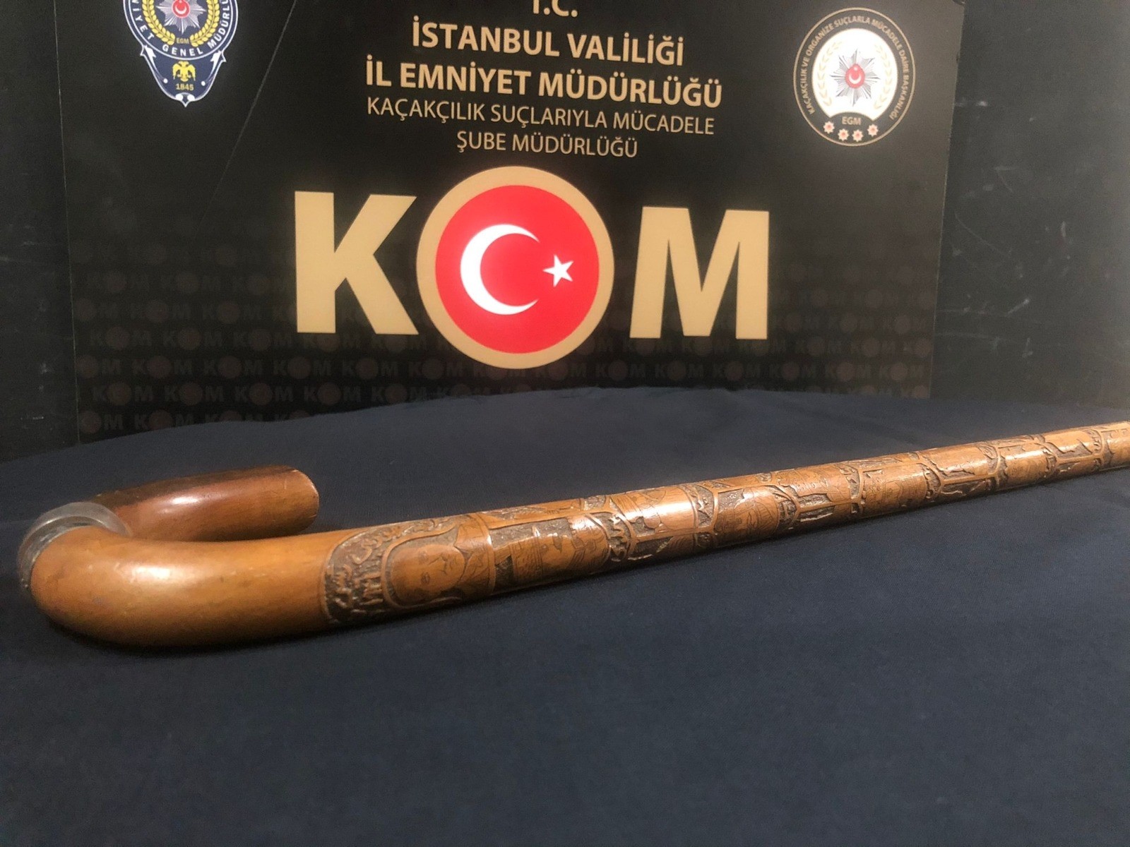 Atatürk’e ait deyip müzayedeye koydular