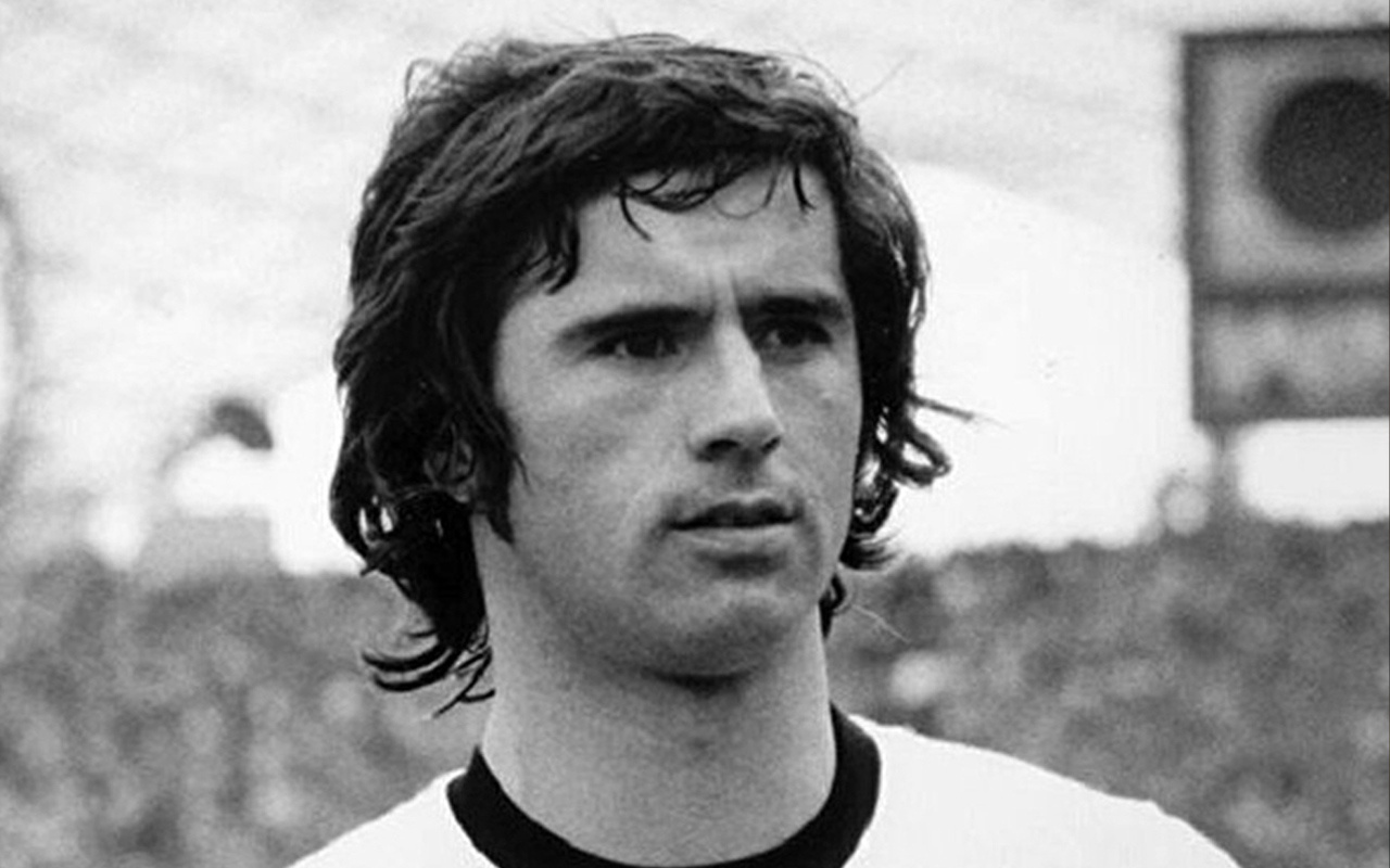 Yaşayan efsanelerden biri daha yaşamını yitirdi! Gerd Müller Almanya'da öldü