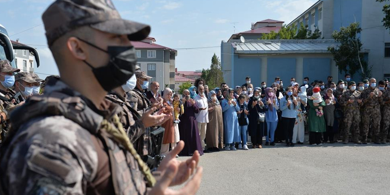 64 Özel Harekat Polisi dualarla El-Bab’a uğurlandı