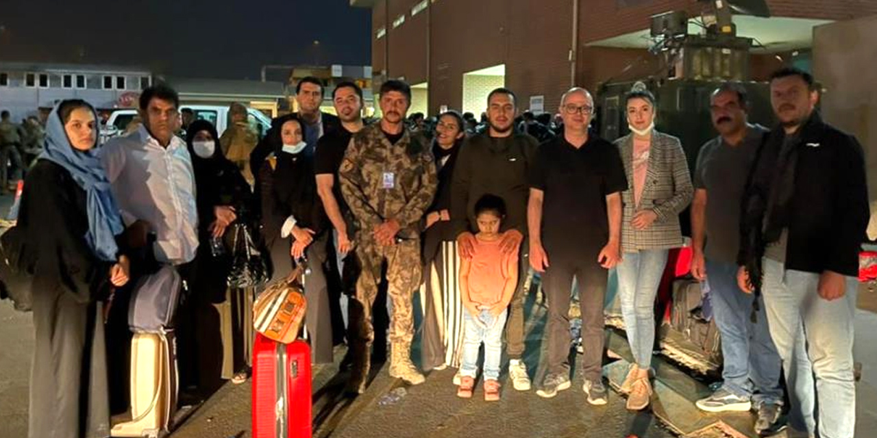 Afganistan'da mahsur kalan 20 yaşındaki İrem hemşire Türk askerlerinin himayesinde